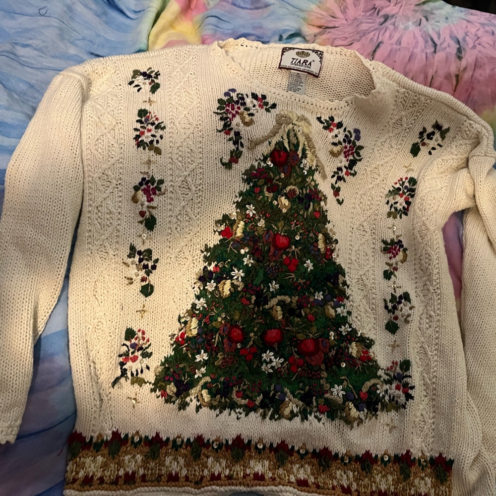 Tiara vintage Xmas sweater 90s